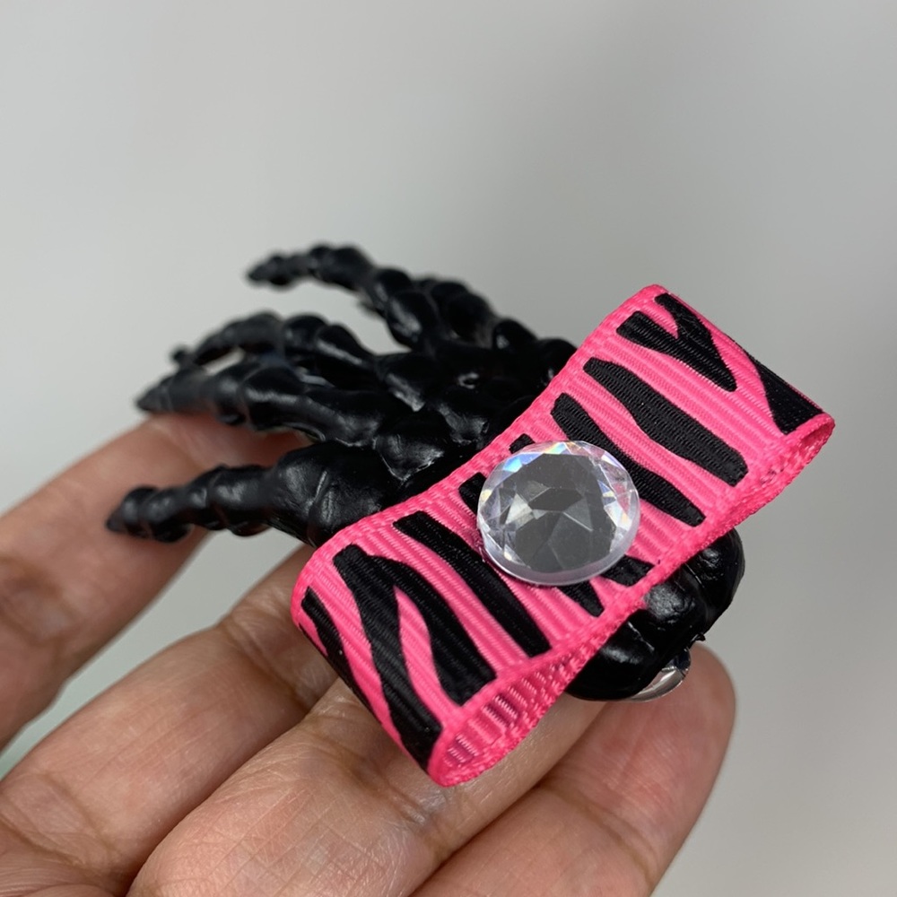 Hair clips skeleton hand hair accessories Halloween Day of Dead Dia de Muertos - Picture 14 of 16